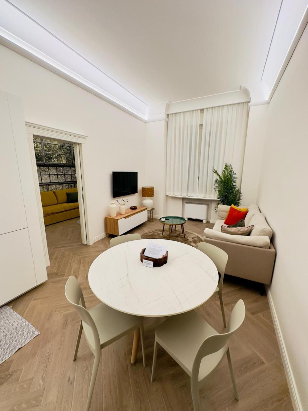 Cuore Di Brera, Unique Location, Great Charm Milano Ngoại thất bức ảnh